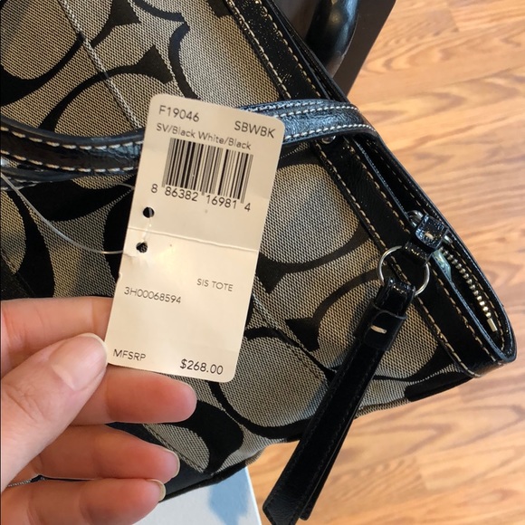 NWT Coach Sis Tote - Picture 5 of 8